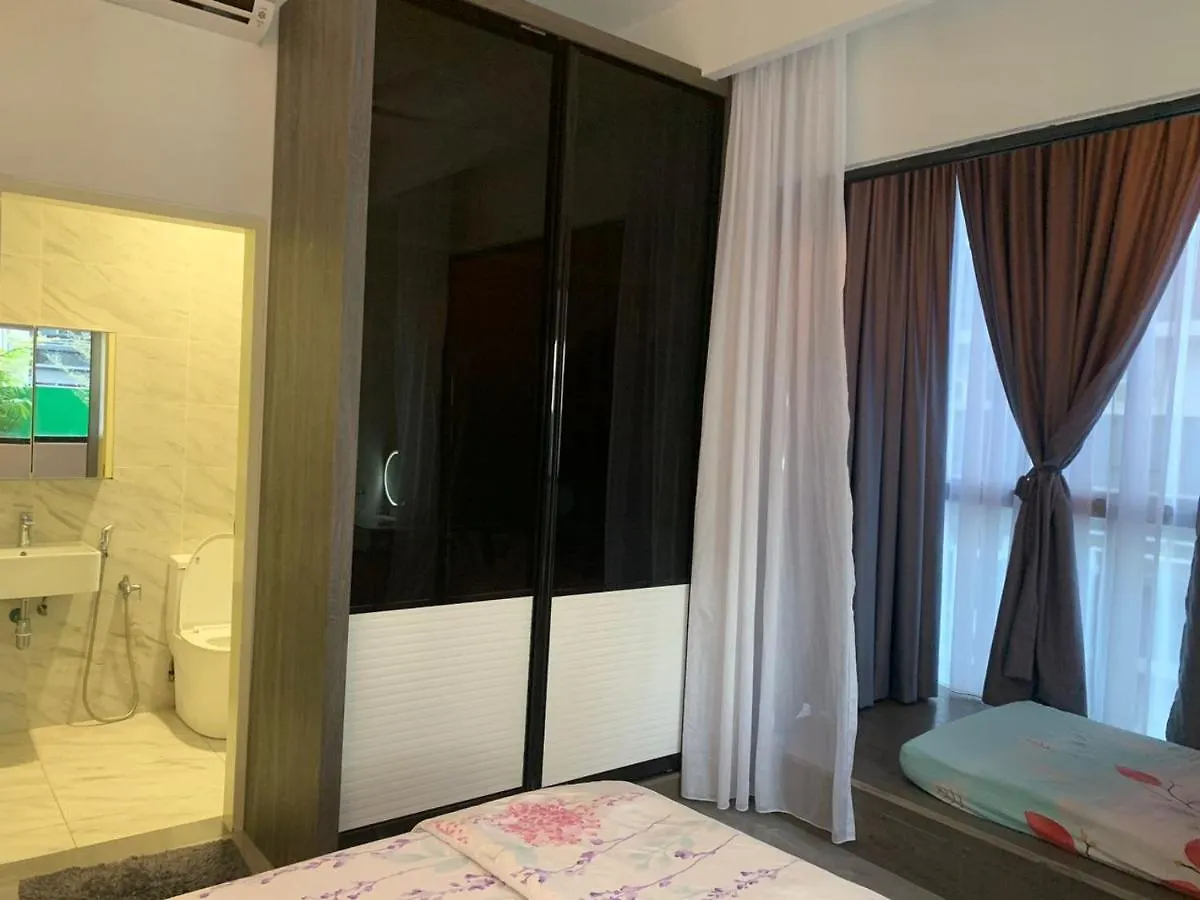 Lmperio Residence Melaka - Private Indoor Hot Jacuzzi Apartment