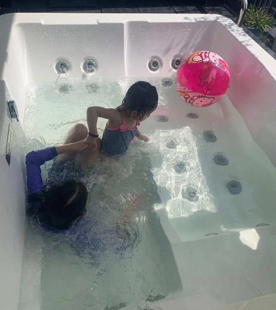 Apartment Lmperio Residence Melaka - Private Indoor Hot Jacuzzi
